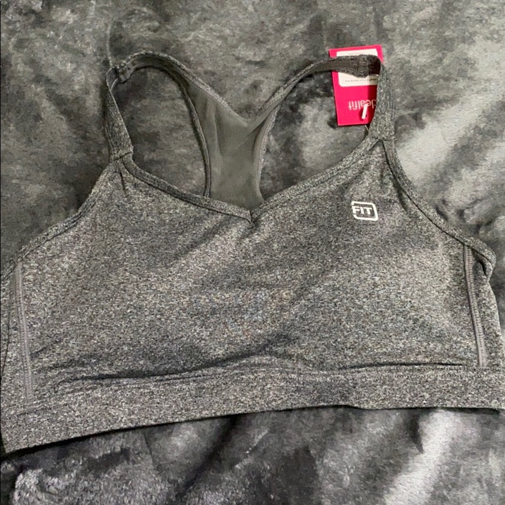 Sports bra